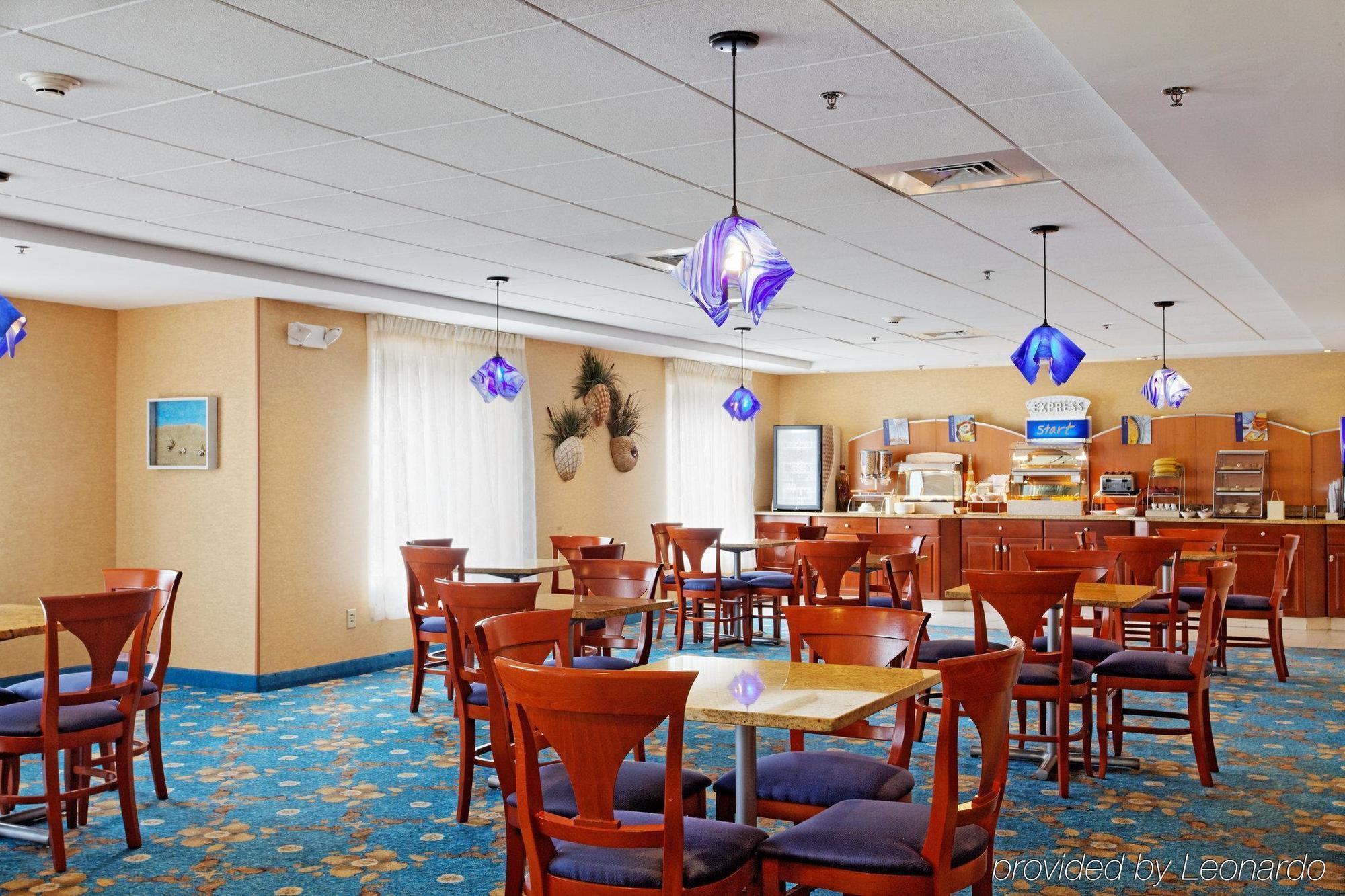 Holiday Inn Express Branford-New Haven By Ihg Restaurang bild