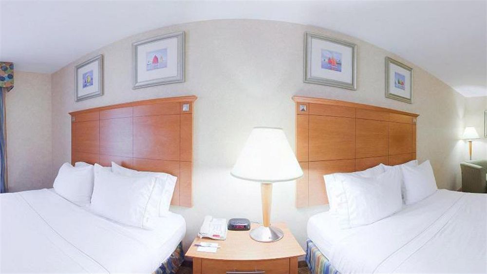 Holiday Inn Express Branford-New Haven By Ihg Exteriör bild