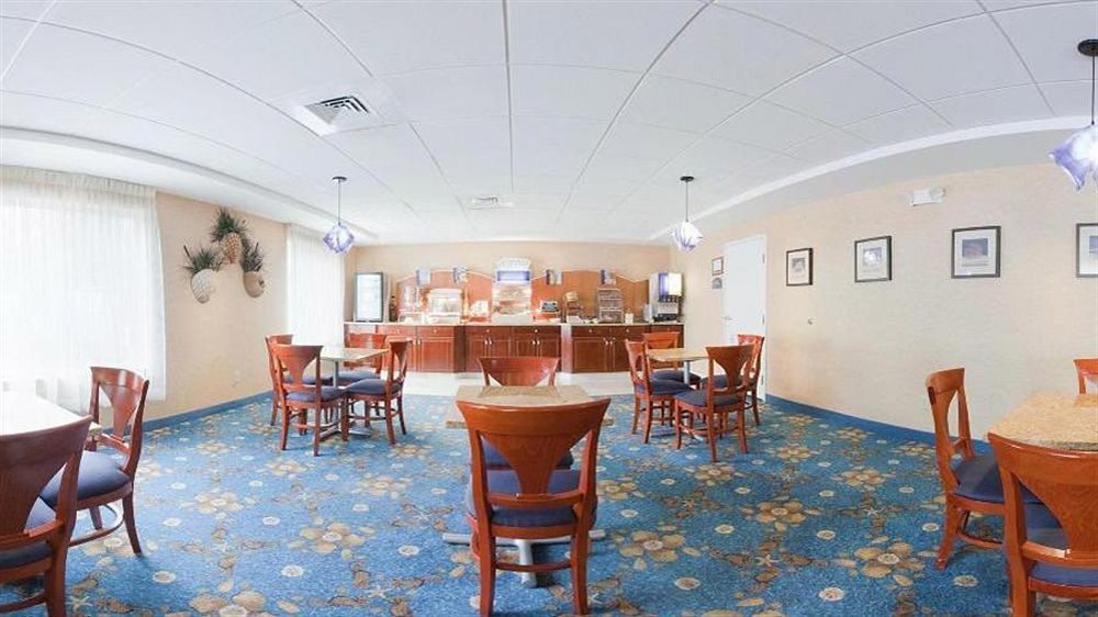 Holiday Inn Express Branford-New Haven By Ihg Exteriör bild