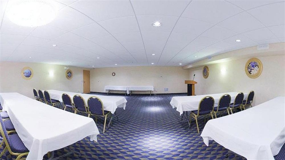 Holiday Inn Express Branford-New Haven By Ihg Exteriör bild